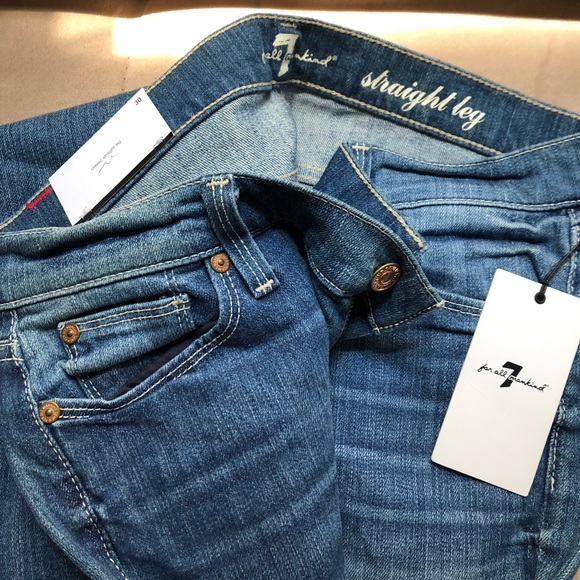 7 of All Mankind Straight Leg Jeans - Picture 5 of 5